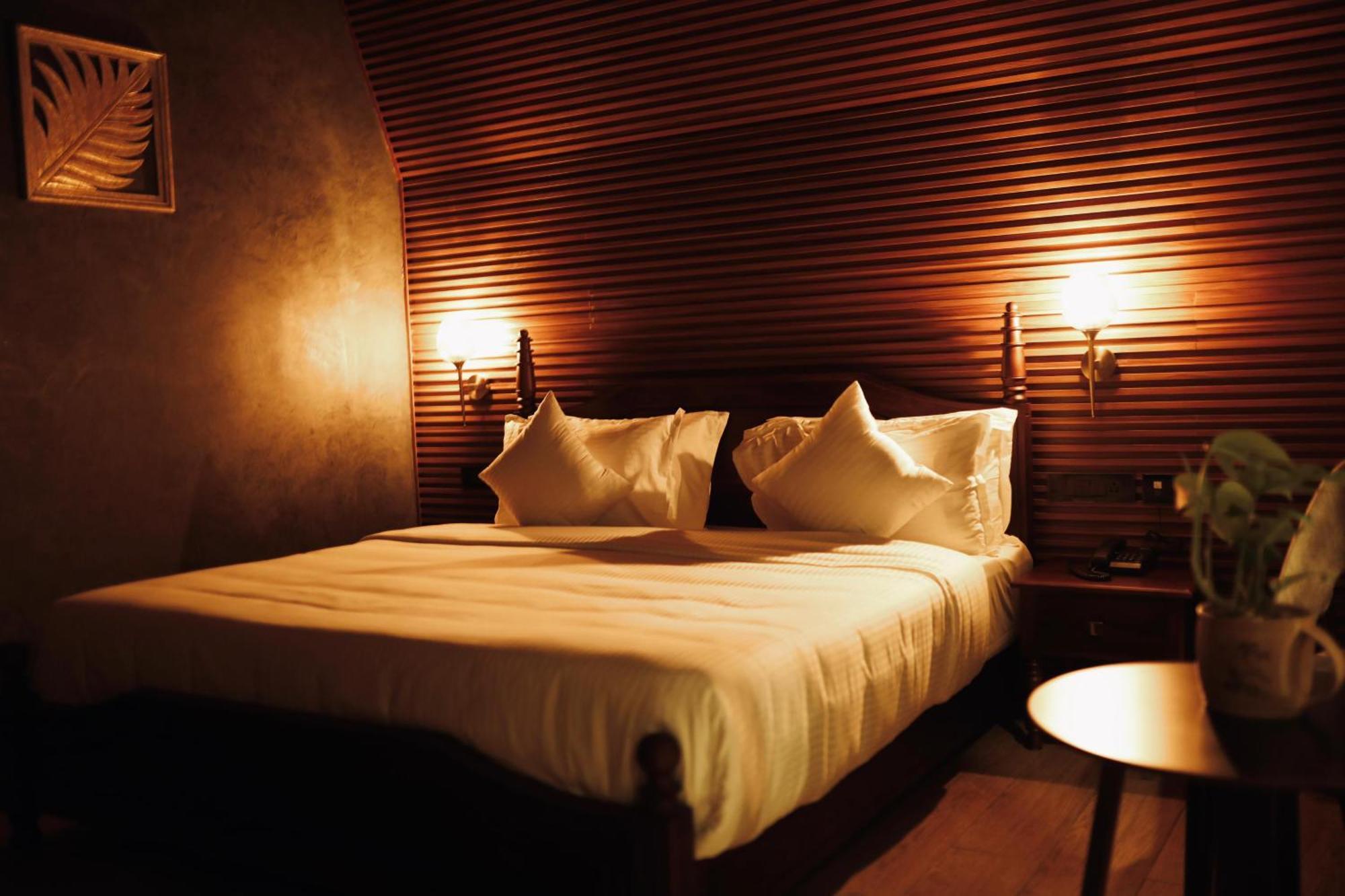 Trikunnapuzha Leela'S 7Th Heaven Resort & Spa מראה חיצוני תמונה
